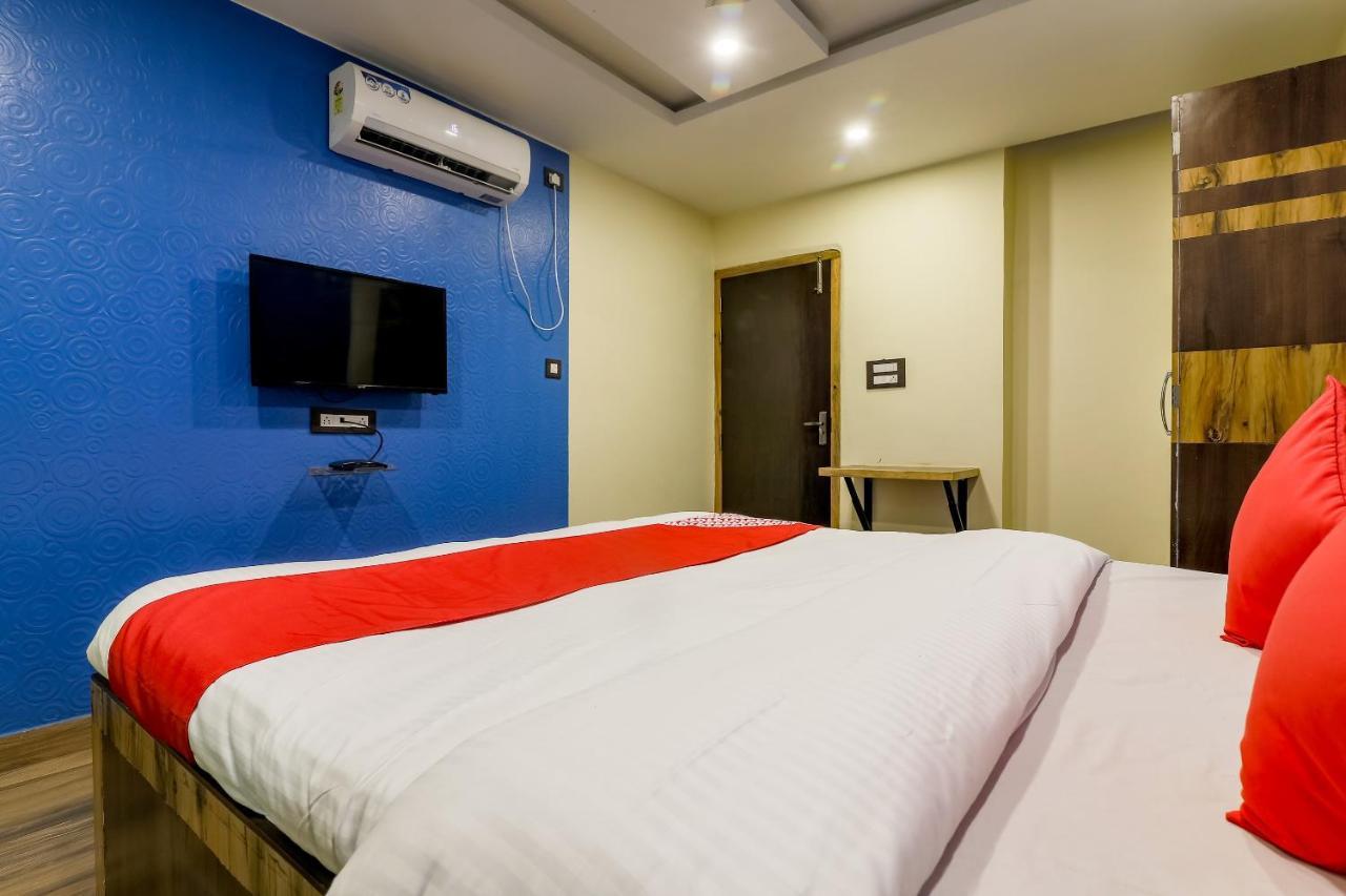 Oyo 36201 Sangam Grand Hotell Guwahati Eksteriør bilde